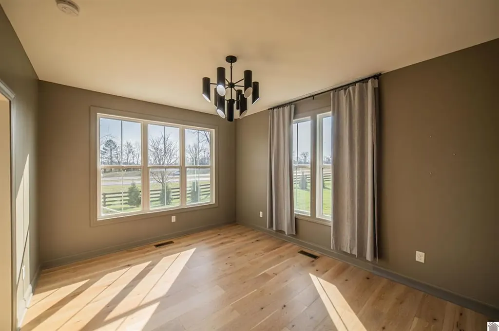121 Canter Court Paducah KY 42001
