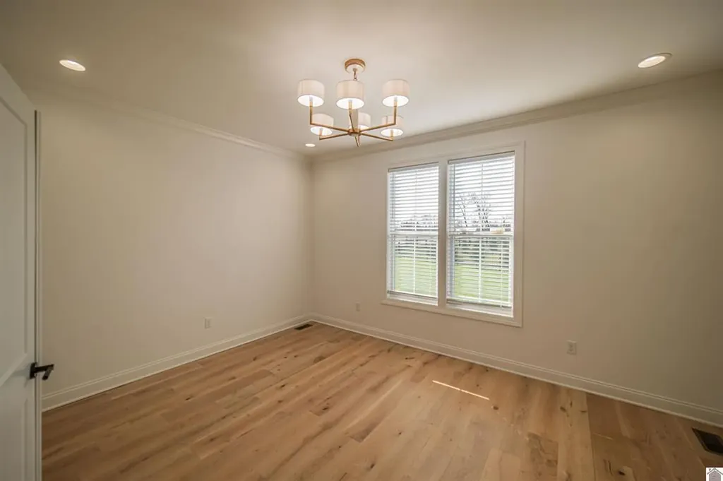 121 Canter Court Paducah KY 42001