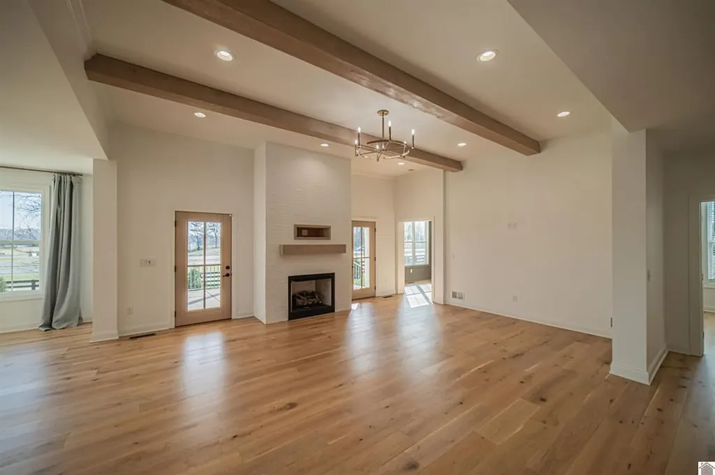 121 Canter Court Paducah KY 42001