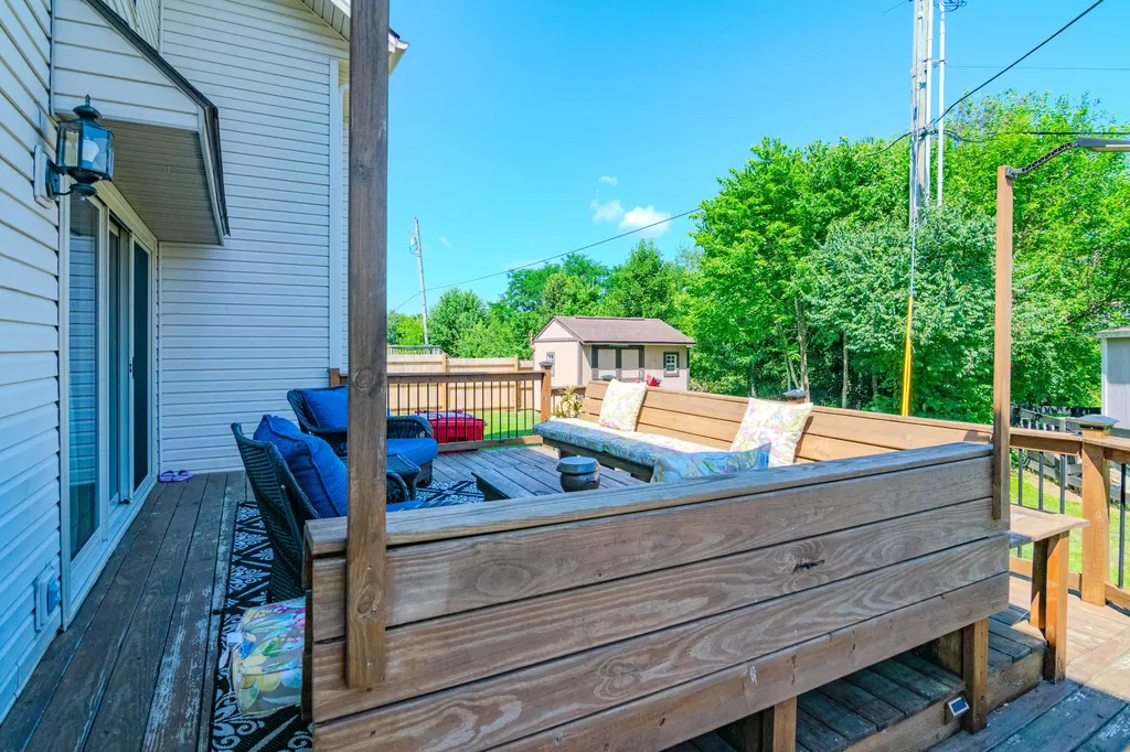 107 Hibiscus Lane Winchester KY 40391