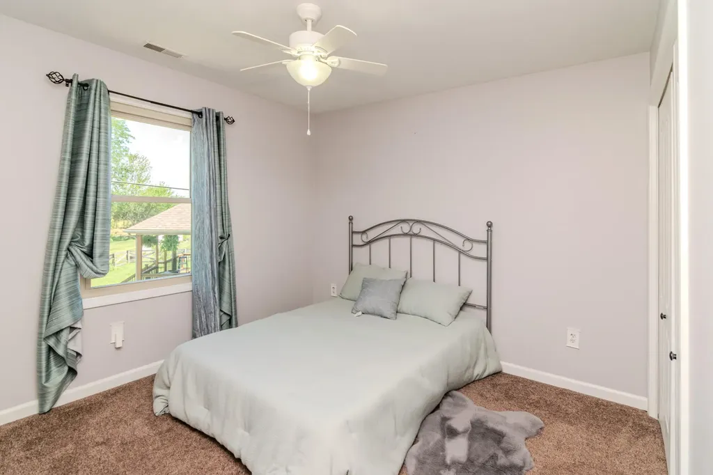 107 Hibiscus Lane Winchester KY 40391