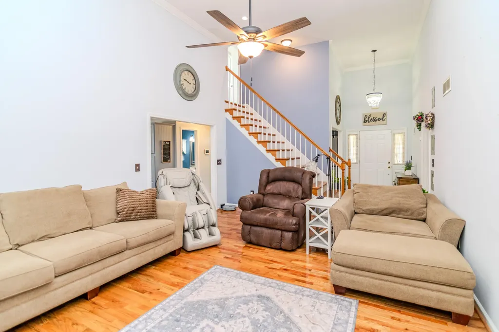 107 Hibiscus Lane Winchester KY 40391