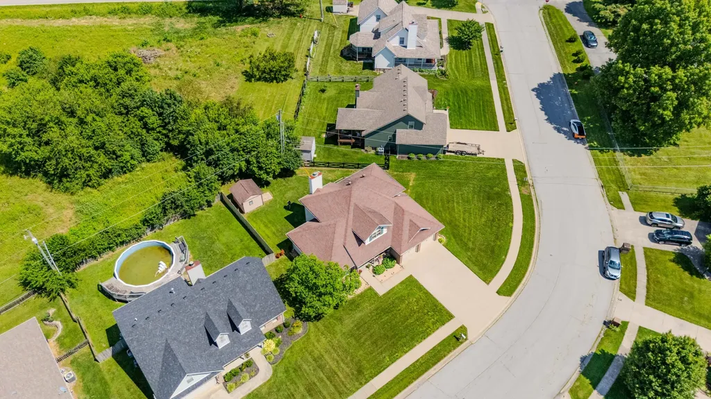 107 Hibiscus Lane Winchester KY 40391