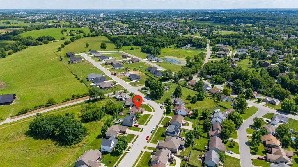 107 Hibiscus Lane Winchester KY 40391