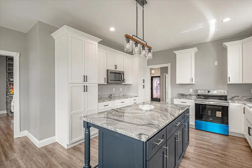 43 Cedar Ridge Drive London KY 40744