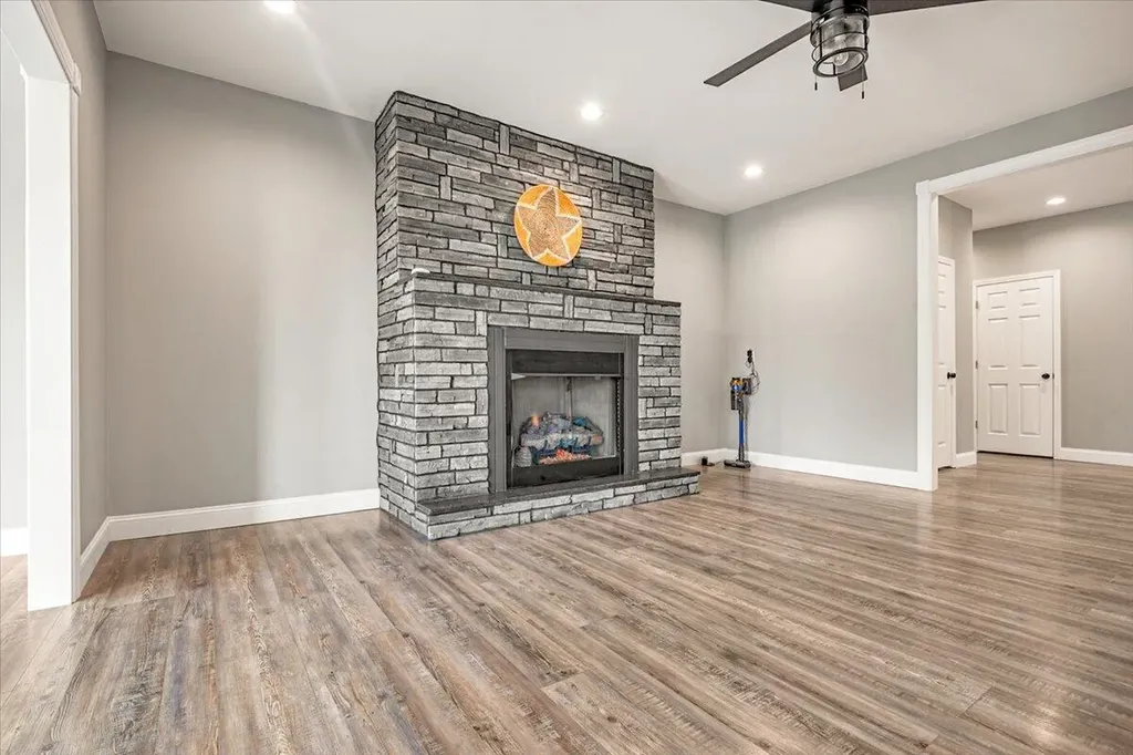 43 Cedar Ridge Drive London KY 40744