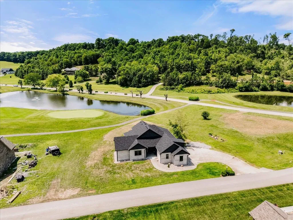 43 Cedar Ridge Drive London KY 40744