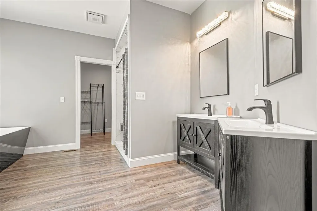 43 Cedar Ridge Drive London KY 40744