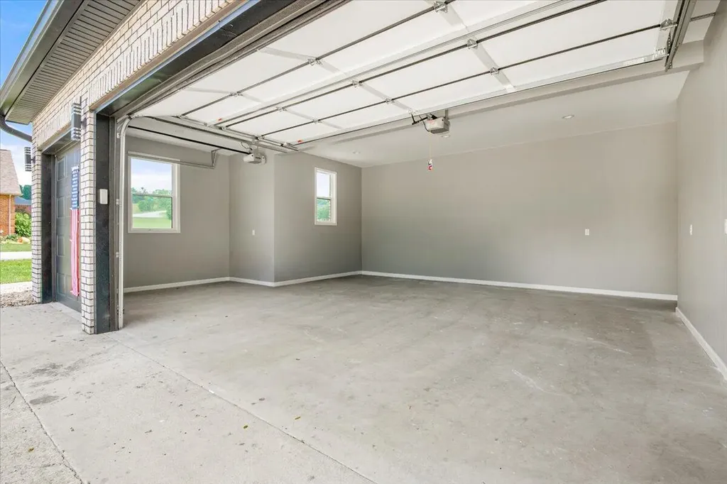 43 Cedar Ridge Drive London KY 40744