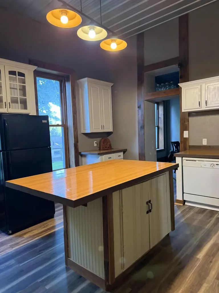 115 Pierce Street Marion KY 42064