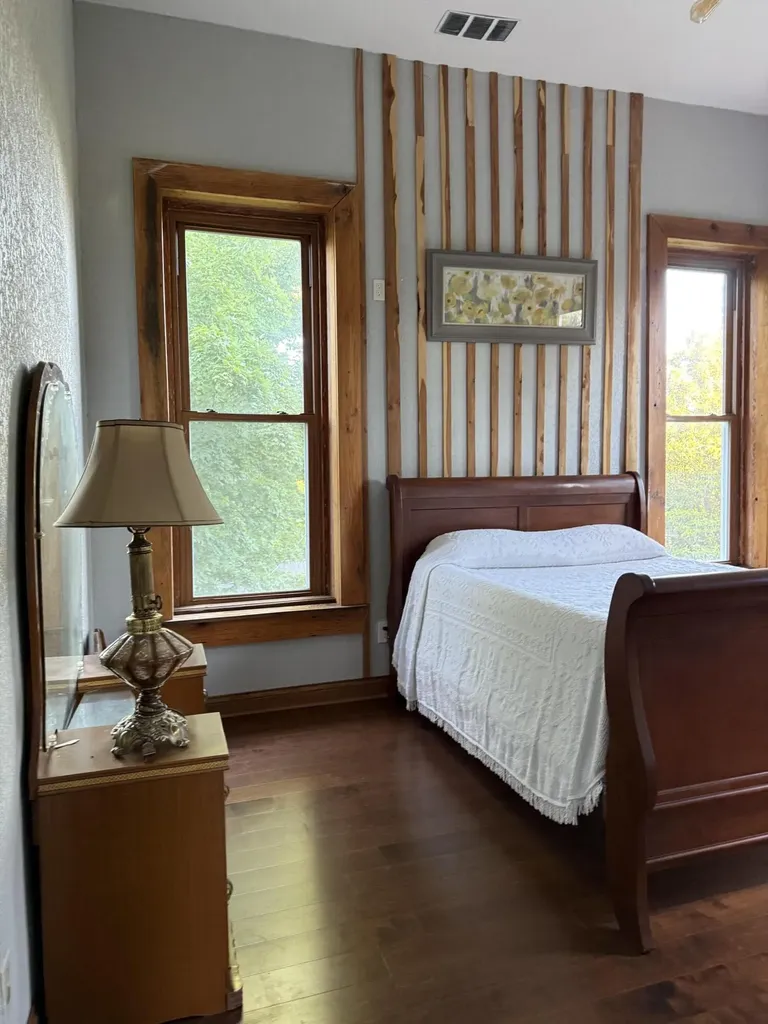 115 Pierce Street Marion KY 42064