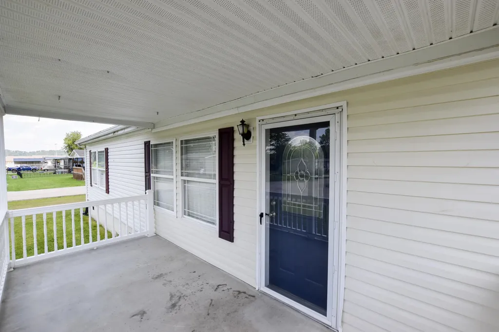40 Marigold Lane Grayson KY 41143