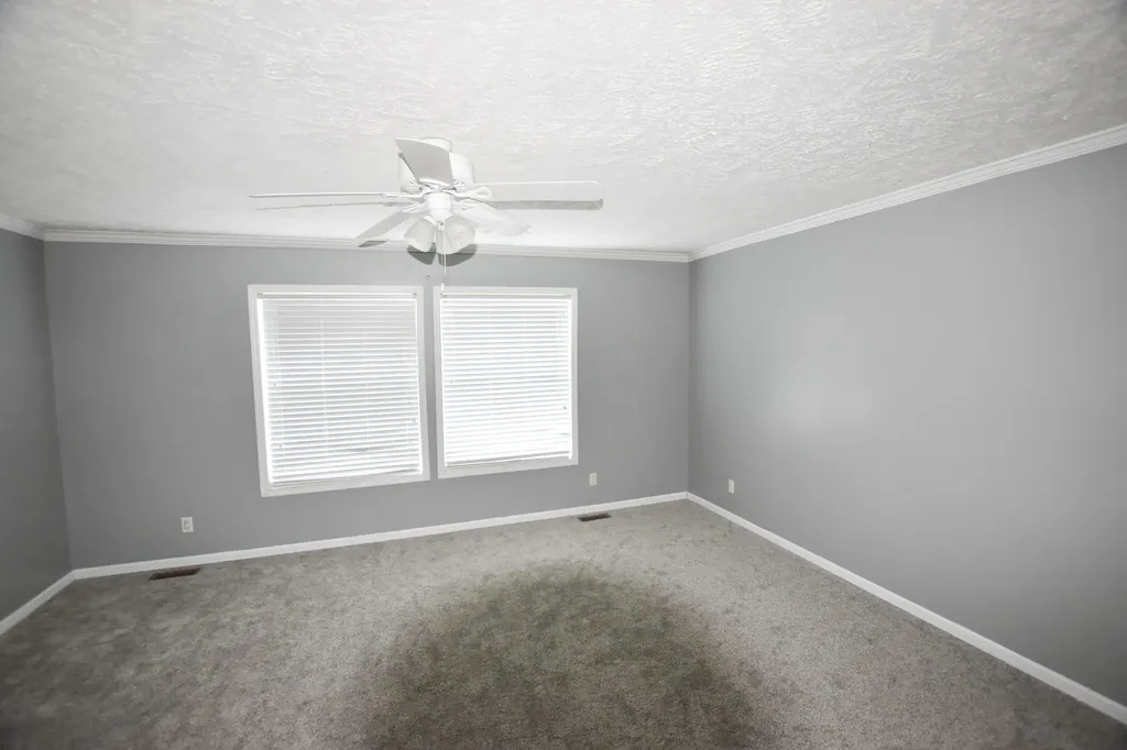 40 Marigold Lane Grayson KY 41143