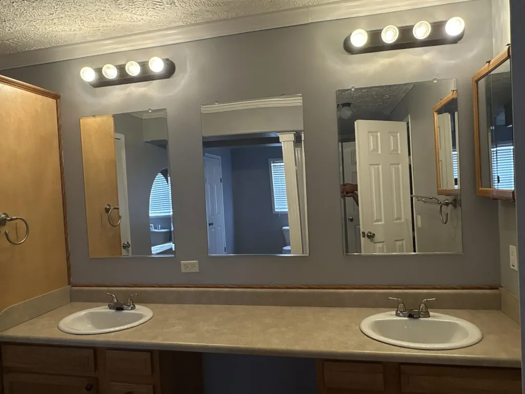 40 Marigold Lane Grayson KY 41143