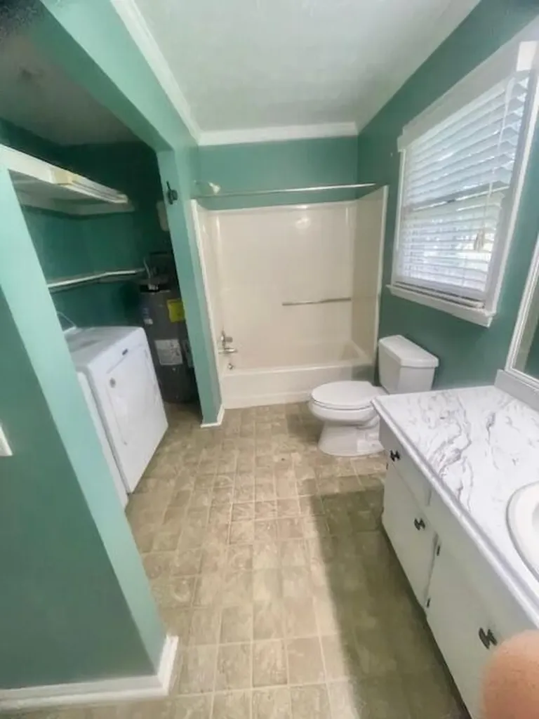 702 Beaver Park Versailles KY 40383