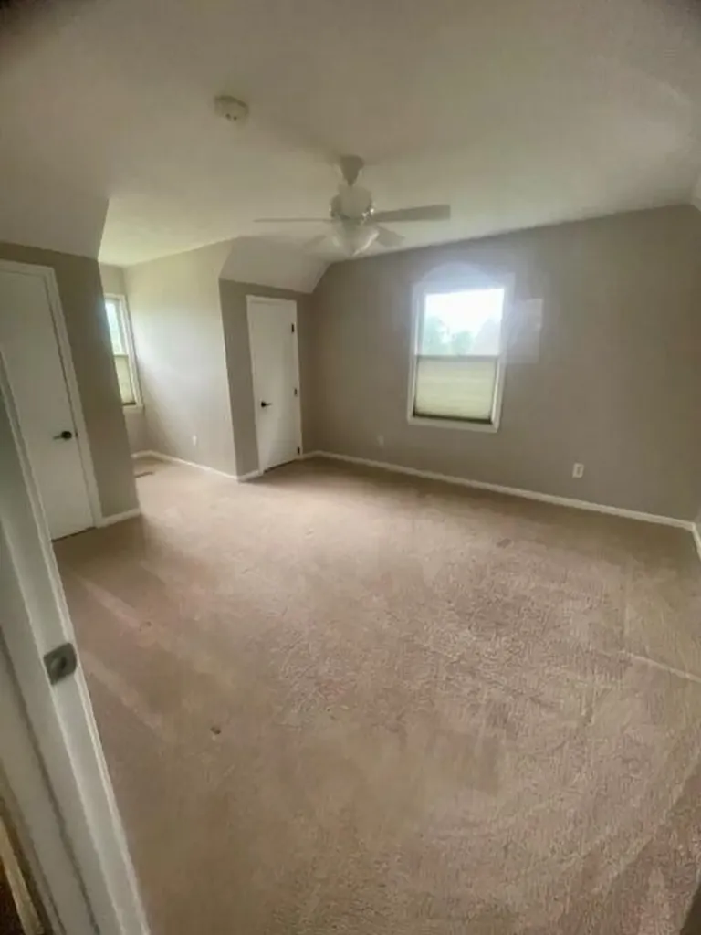 702 Beaver Park Versailles KY 40383