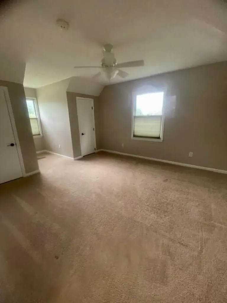 702 Beaver Park Versailles KY 40383