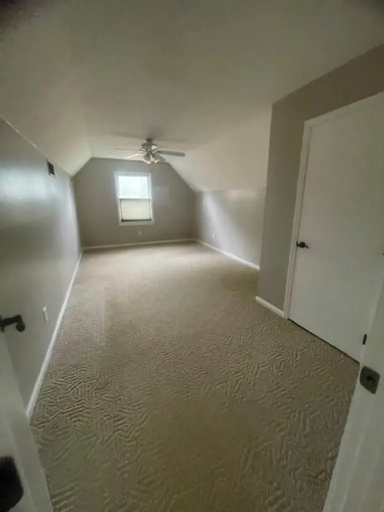702 Beaver Park Versailles KY 40383
