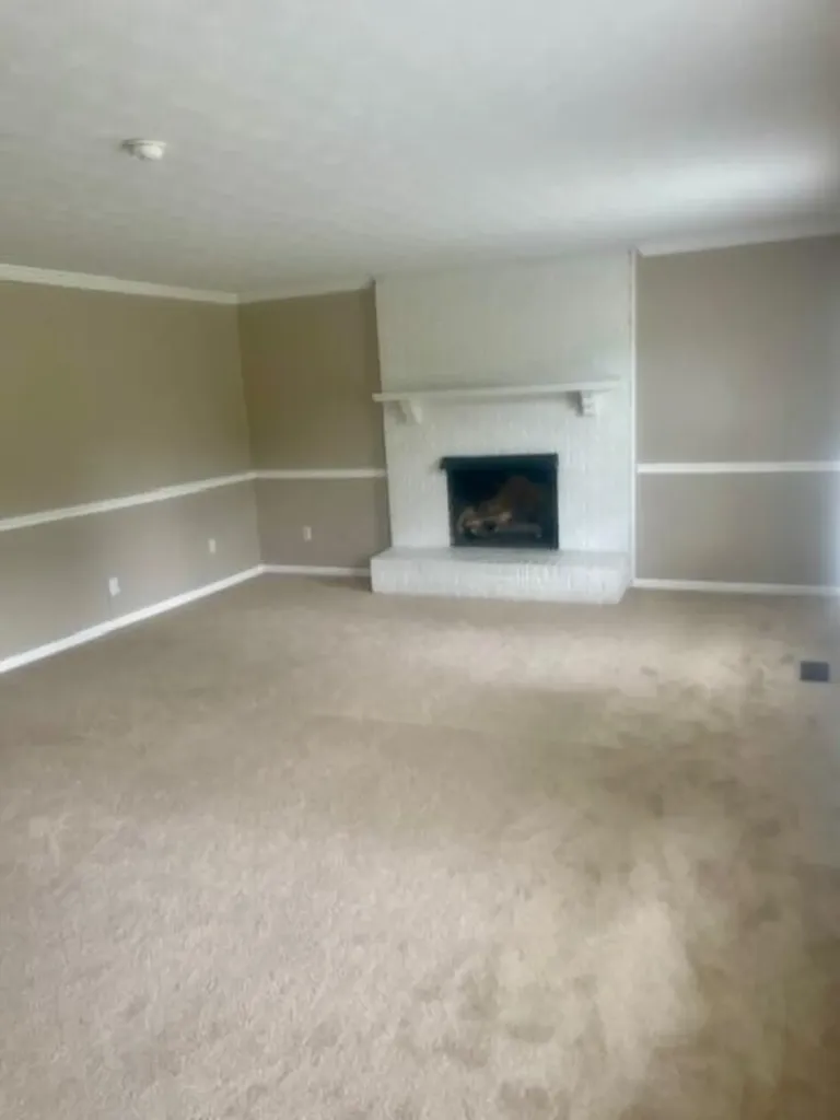 702 Beaver Park Versailles KY 40383