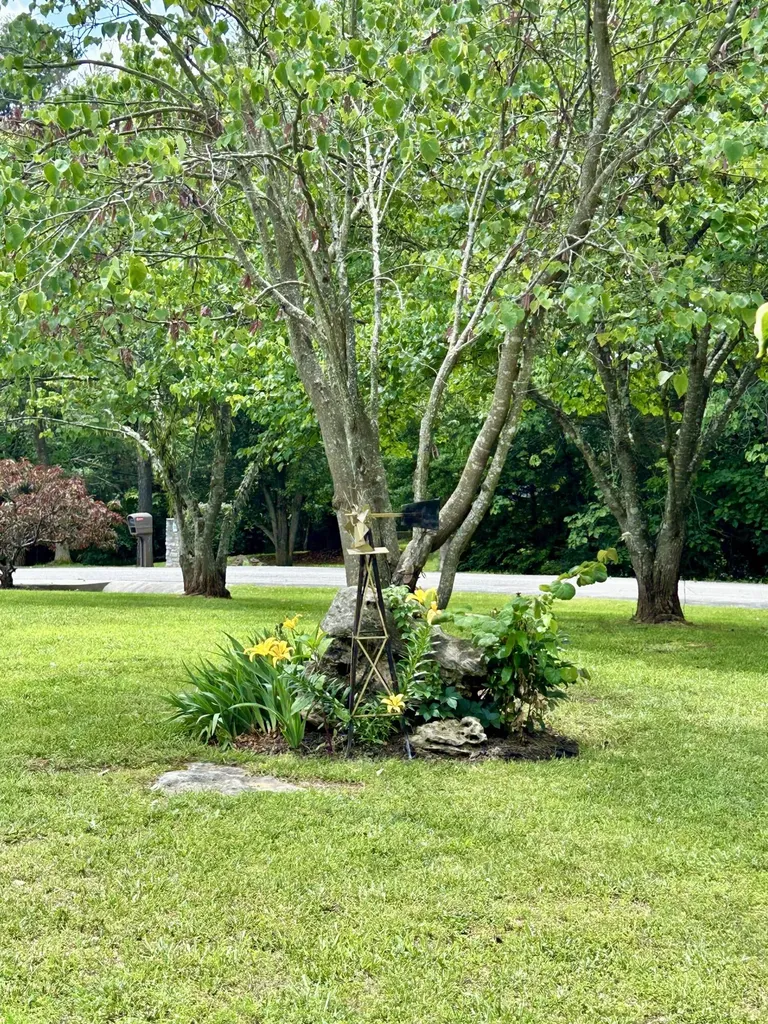 291 Forest Ridge Circle Bronston KY 42518