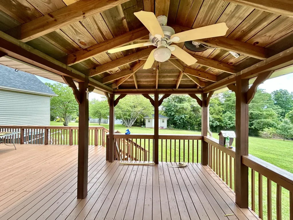 291 Forest Ridge Circle Bronston KY 42518