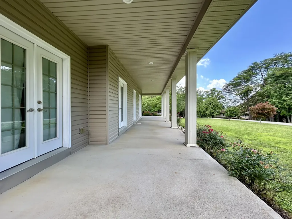291 Forest Ridge Circle Bronston KY 42518
