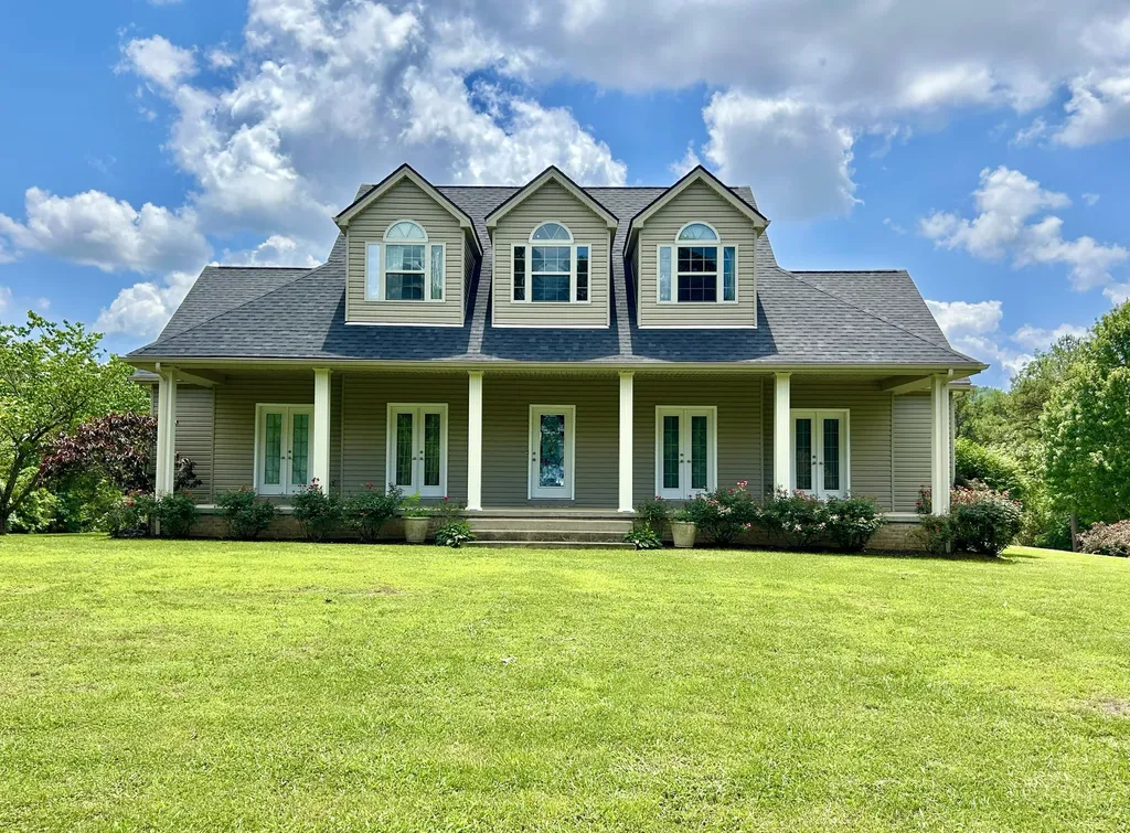 291 Forest Ridge Circle Bronston KY 42518