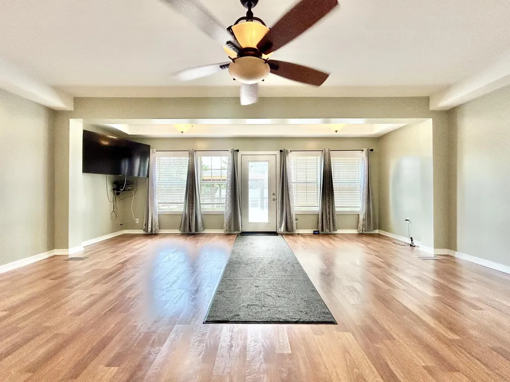 291 Forest Ridge Circle Bronston KY 42518