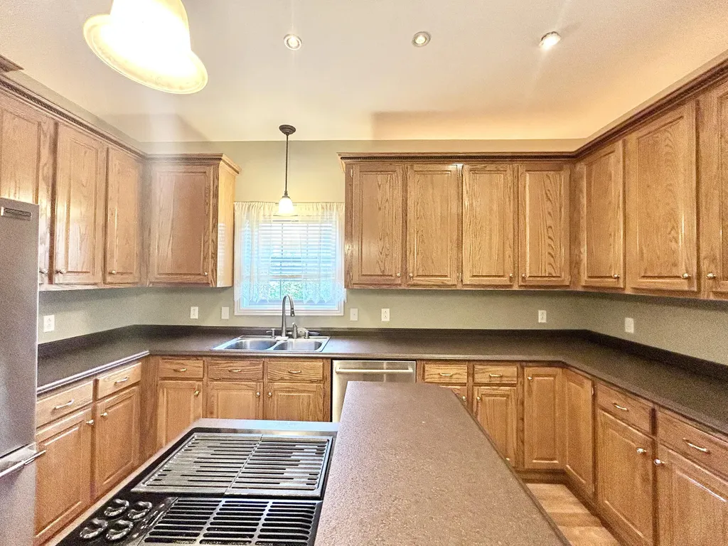 291 Forest Ridge Circle Bronston KY 42518