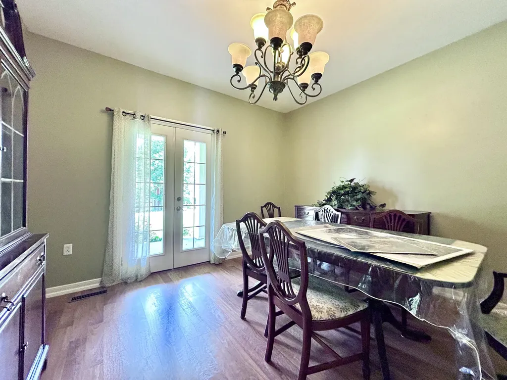 291 Forest Ridge Circle Bronston KY 42518