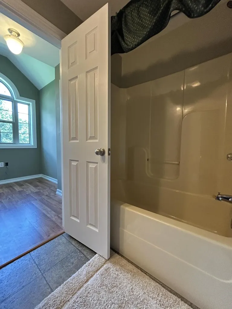 291 Forest Ridge Circle Bronston KY 42518