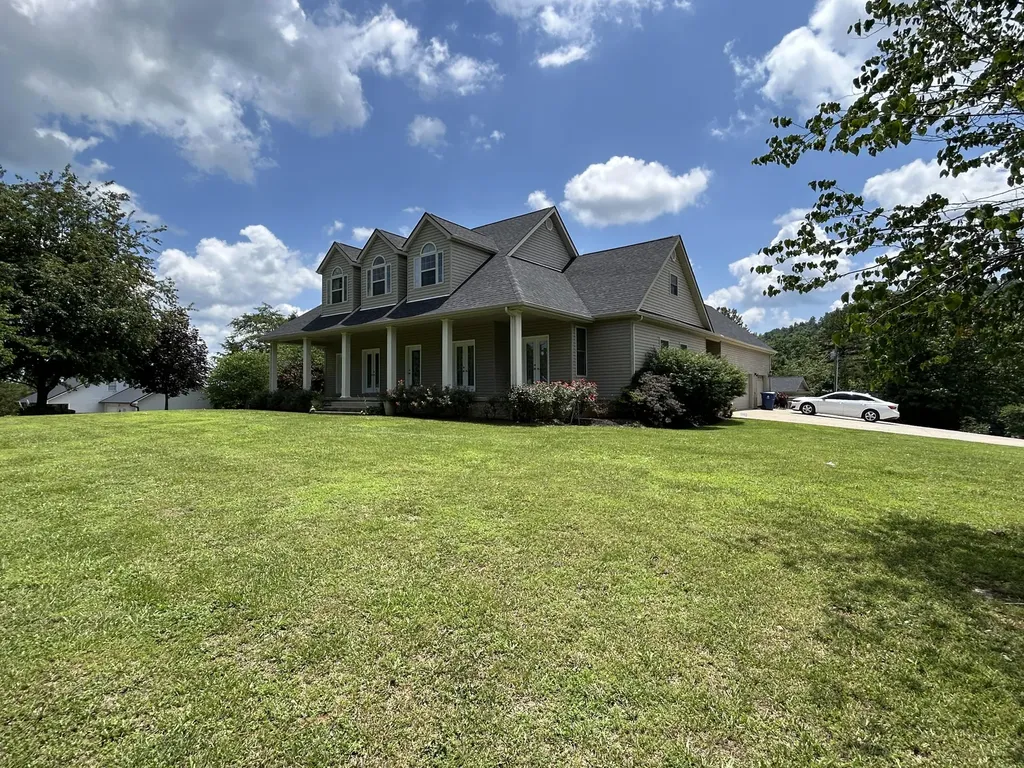 291 Forest Ridge Circle Bronston KY 42518