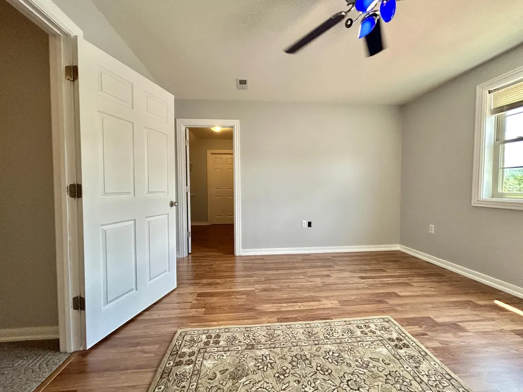 291 Forest Ridge Circle Bronston KY 42518