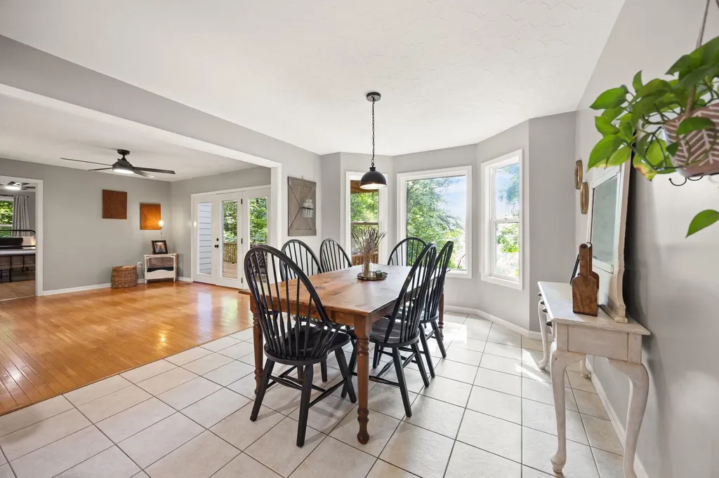 529 Cliffside Drive Russell Springs KY 42642