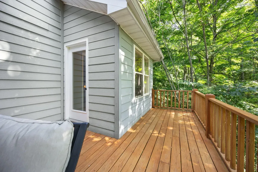 529 Cliffside Drive Russell Springs KY 42642