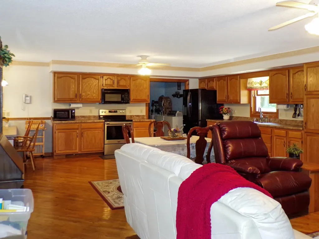 209 Jonathan Shores Road Benton KY 42025