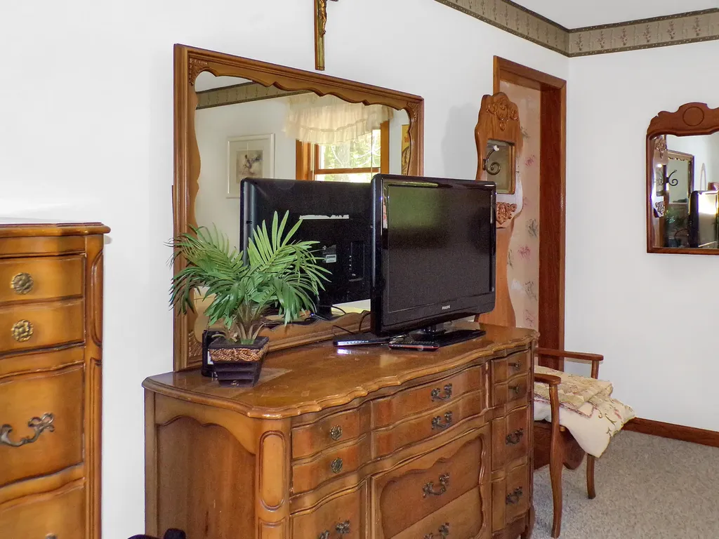 209 Jonathan Shores Road Benton KY 42025