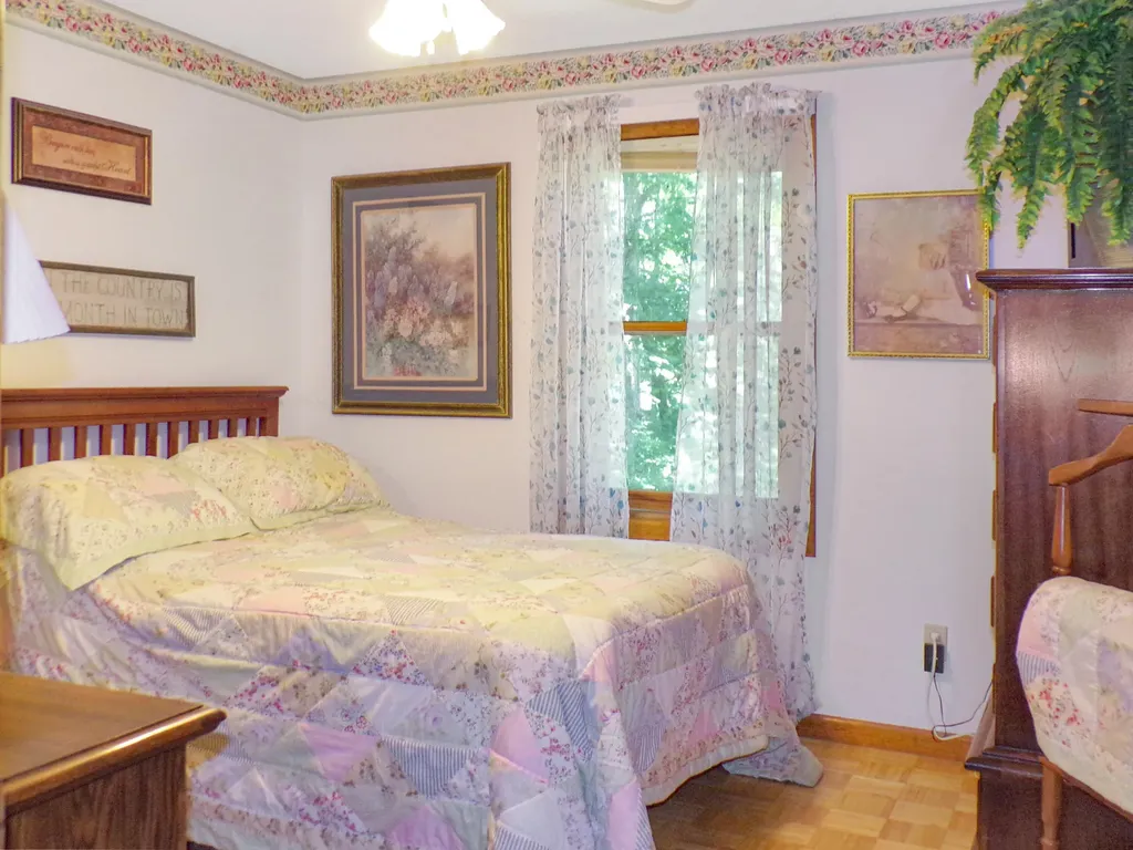 209 Jonathan Shores Road Benton KY 42025