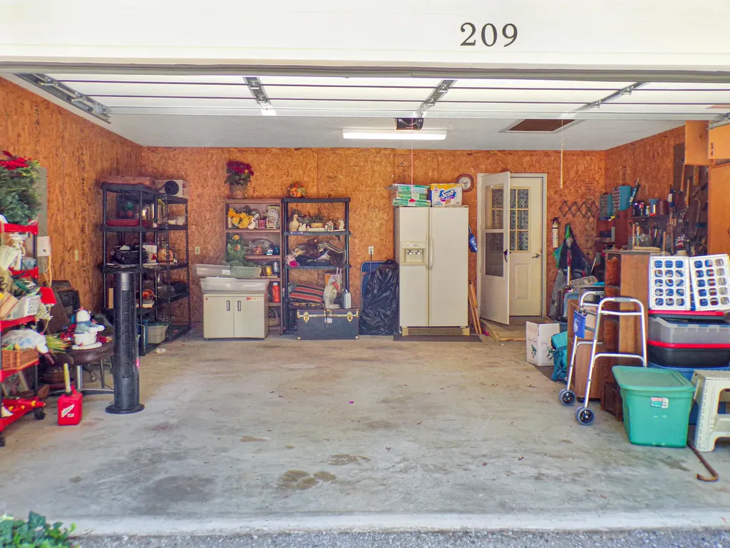 209 Jonathan Shores Road Benton KY 42025