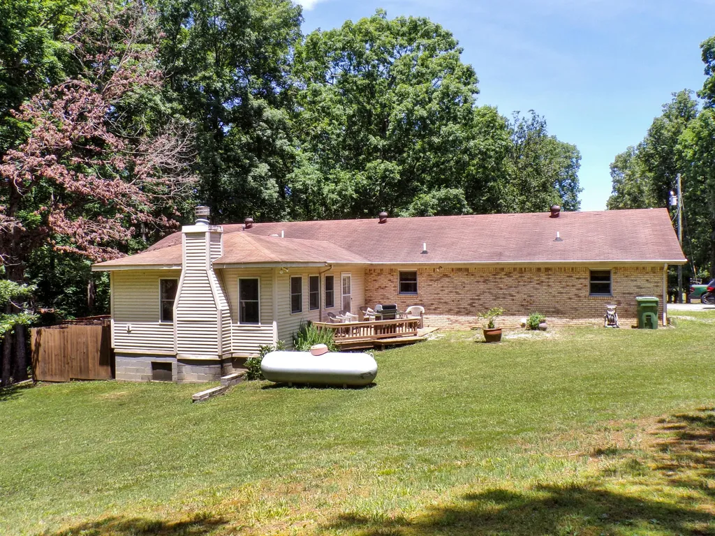 209 Jonathan Shores Road Benton KY 42025