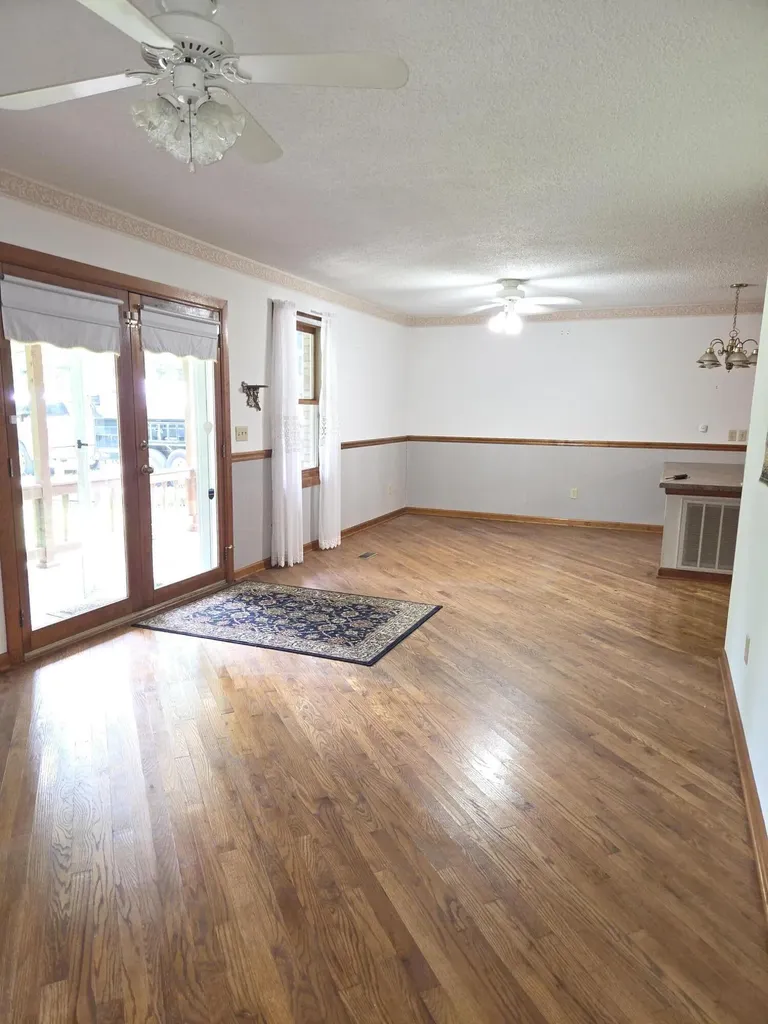 209 Jonathan Shores Road Benton KY 42025