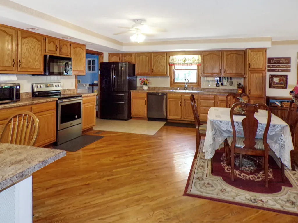 209 Jonathan Shores Road Benton KY 42025