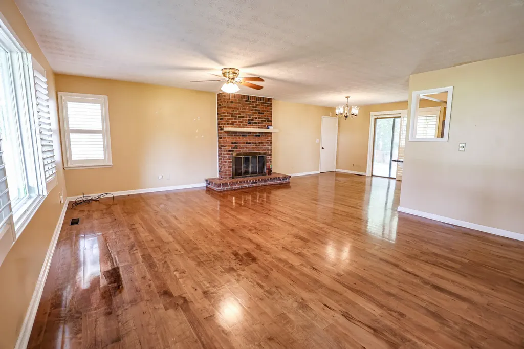 118 Milton Drive Paducah KY 42003