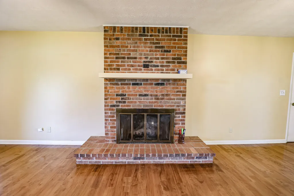 118 Milton Drive Paducah KY 42003