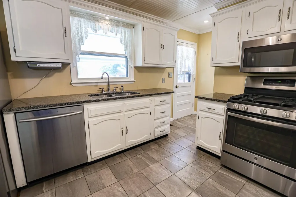 118 Milton Drive Paducah KY 42003