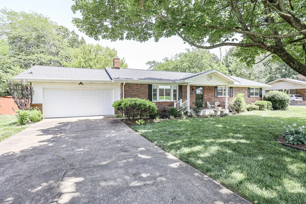 118 Milton Drive Paducah KY 42003