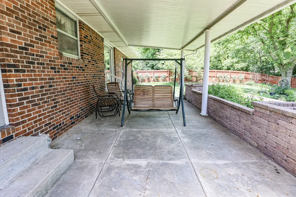 118 Milton Drive Paducah KY 42003