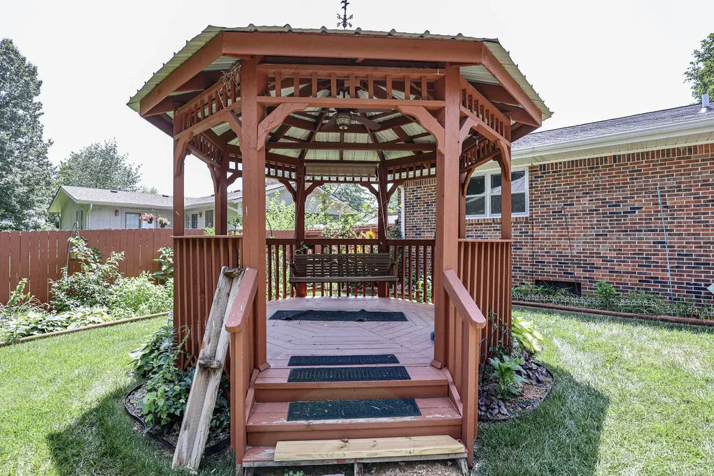 118 Milton Drive Paducah KY 42003