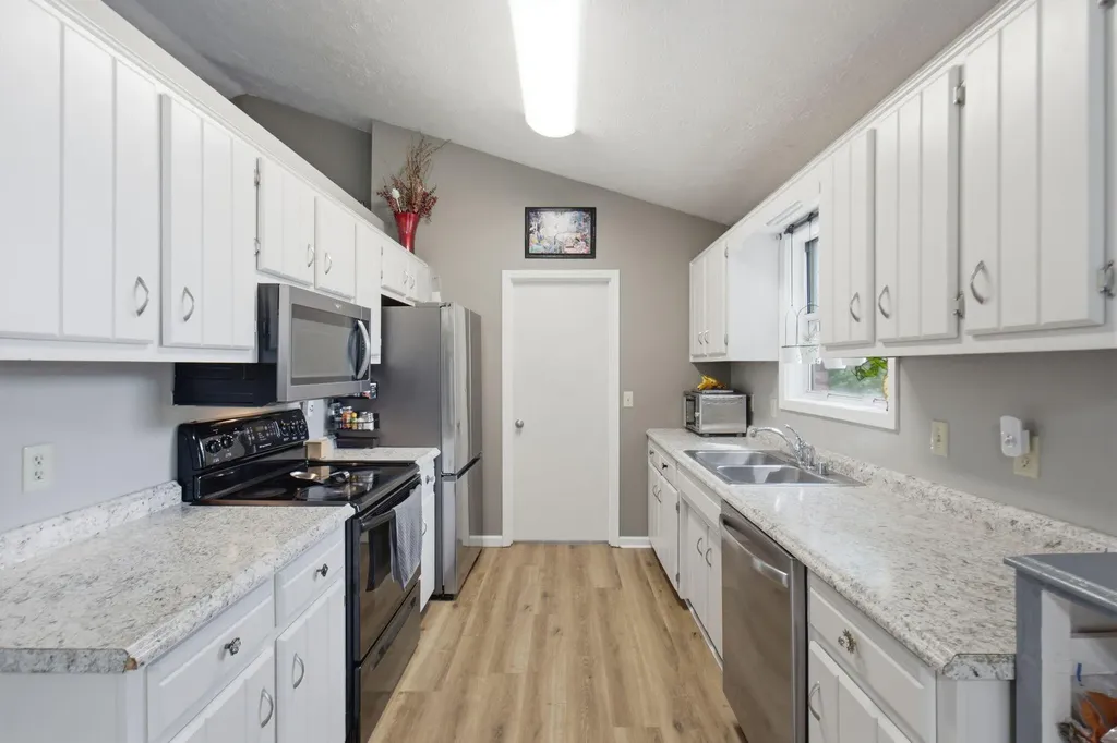 105 Sequoyah Trail Frankfort KY 40601