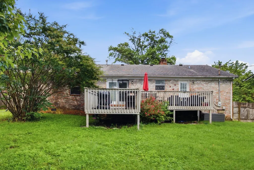 105 Sequoyah Trail Frankfort KY 40601